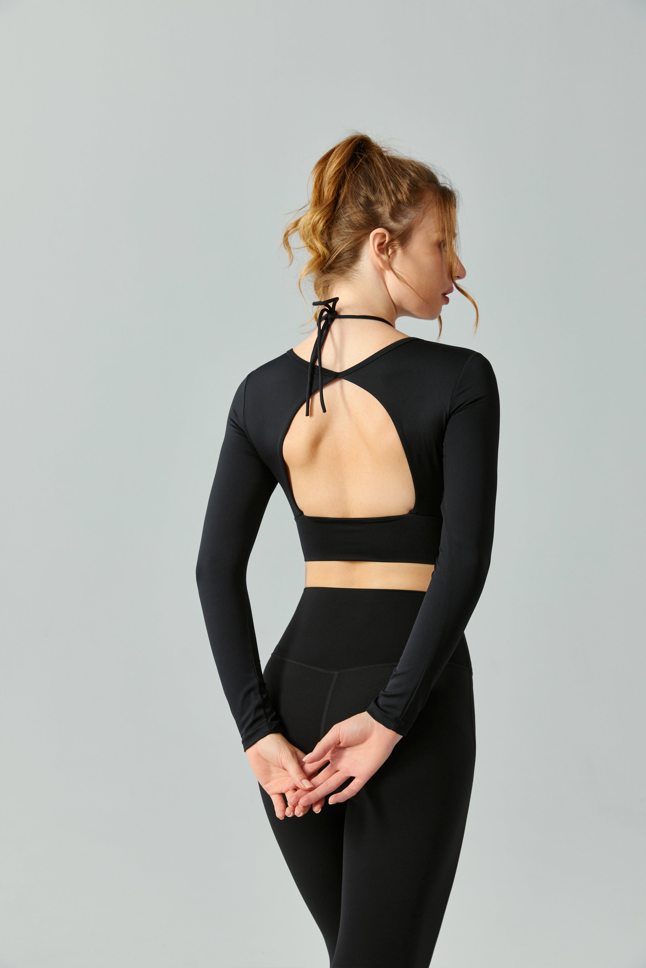 Drawstring-Yoga-Long-Sleeve-Backless-Top-Black