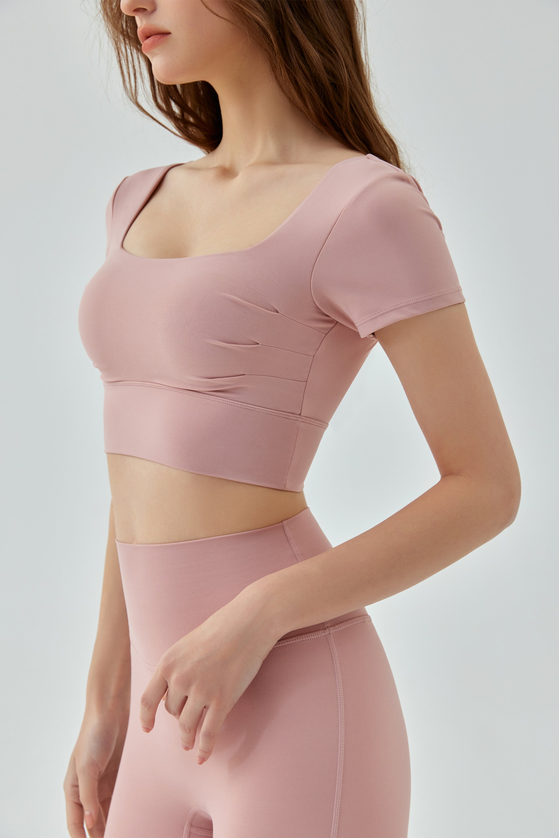 Seamless-Open-Back-Crop-Top-with-Built-in-Bra-Pink